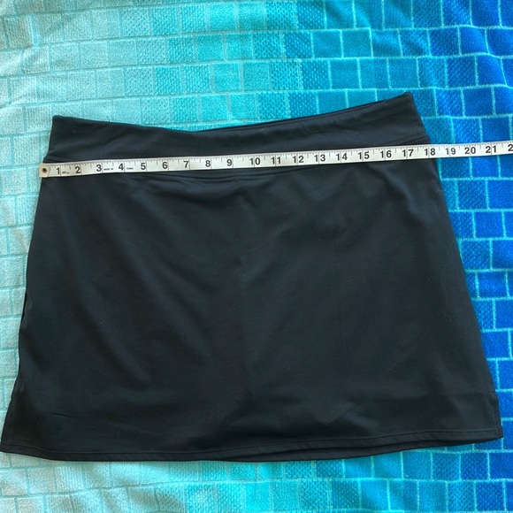 Causal black skort - Picture 4 of 5